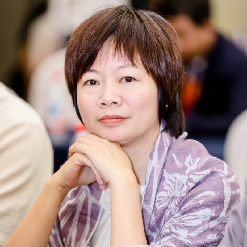 影响力人物---官娜霞